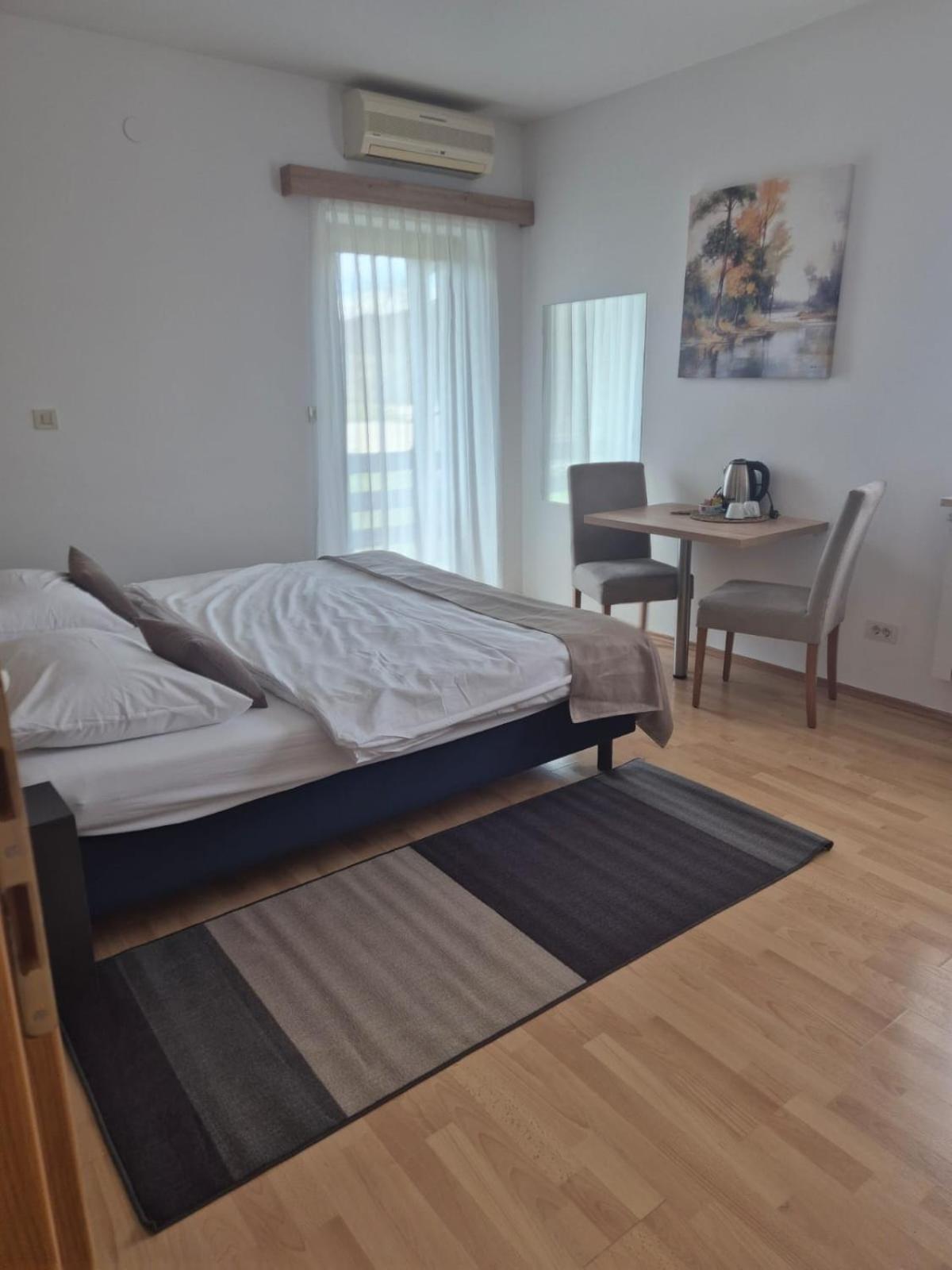 Hotel Pansion Danica Rastovača Zewnętrze zdjęcie